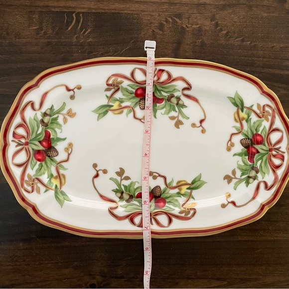 Tiffany & Co. Holiday Sandwich Tray - Picture 5 of 7
